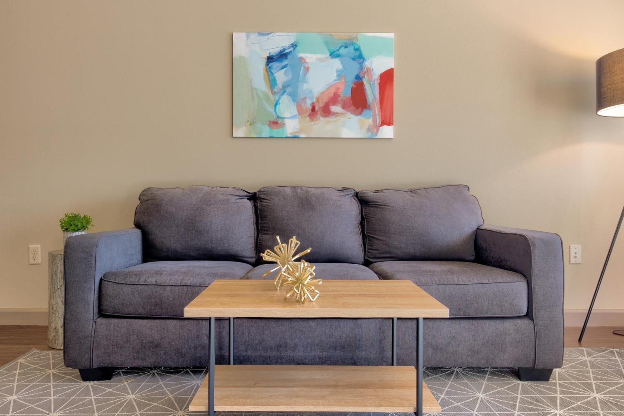 Kasa Central West End St Louis Richmond Heights Room photo